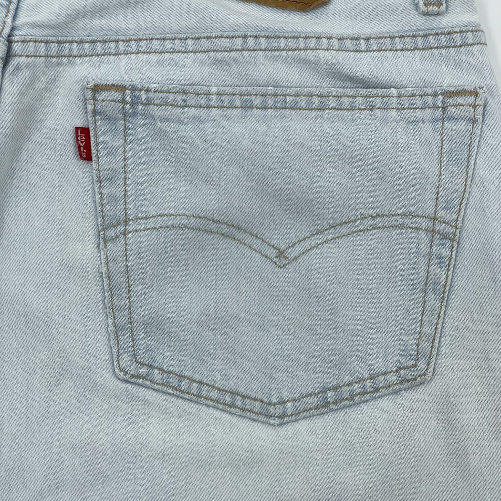 Mens Levi's 501 Button Fly High Rise Shorts - Picture 4 of 14
